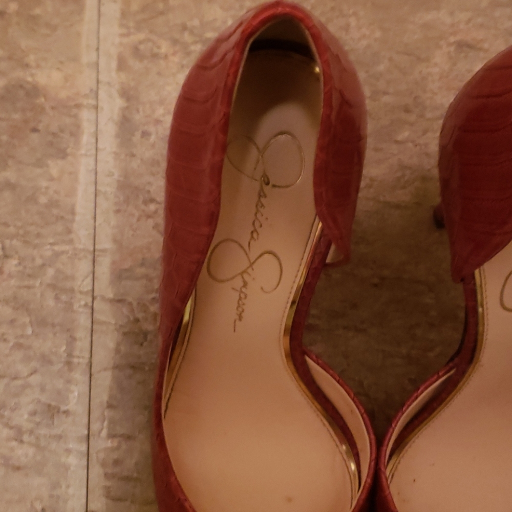 Shoes - Picture 2 of 4
